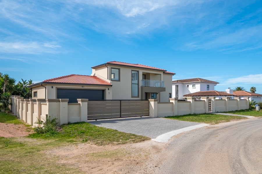 3 Bedroom Property for Sale in Santareme Eastern Cape